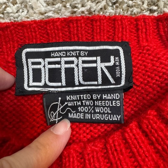 đź§¶ Vintage Berek Goldilocks 3 Bears Sweater Hand Knit Red Wool Wearable Art L đź§¶ - Picture 6 of 6